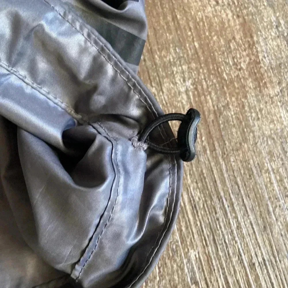 Columbia | Light  Jacket / Shell - Picture 8 of 10